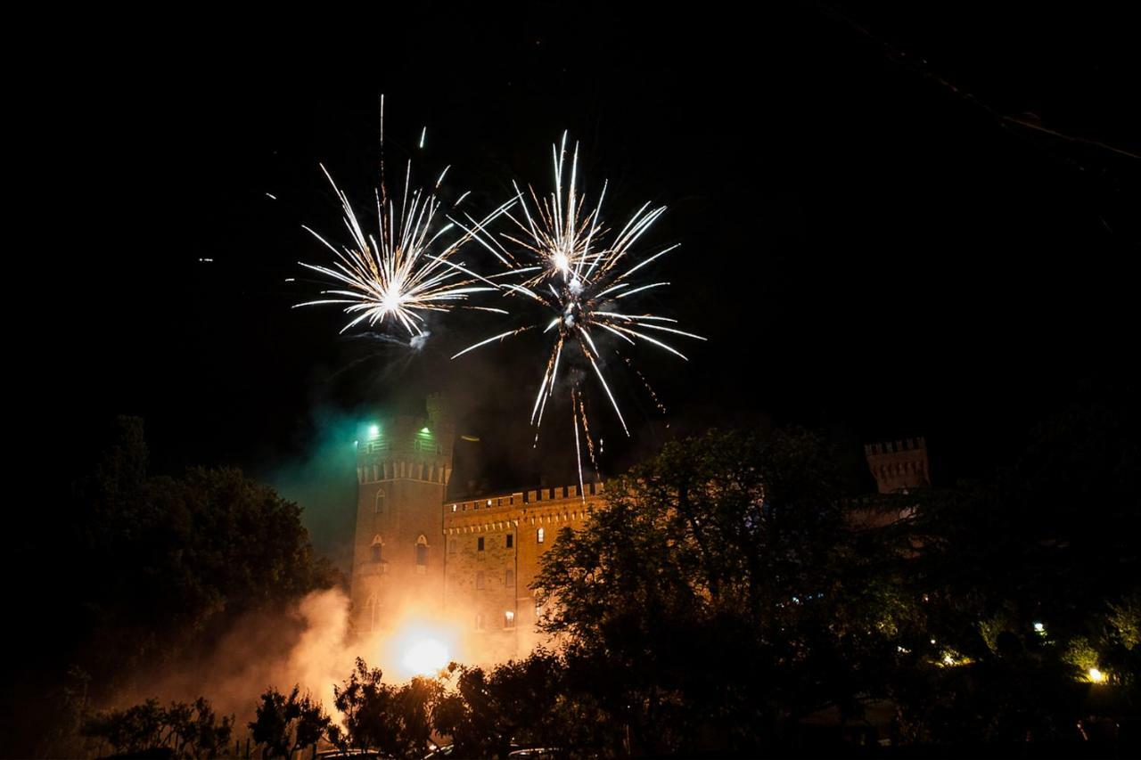 فيلا Castello Di Valenzano أريتسو المظهر الخارجي الصورة